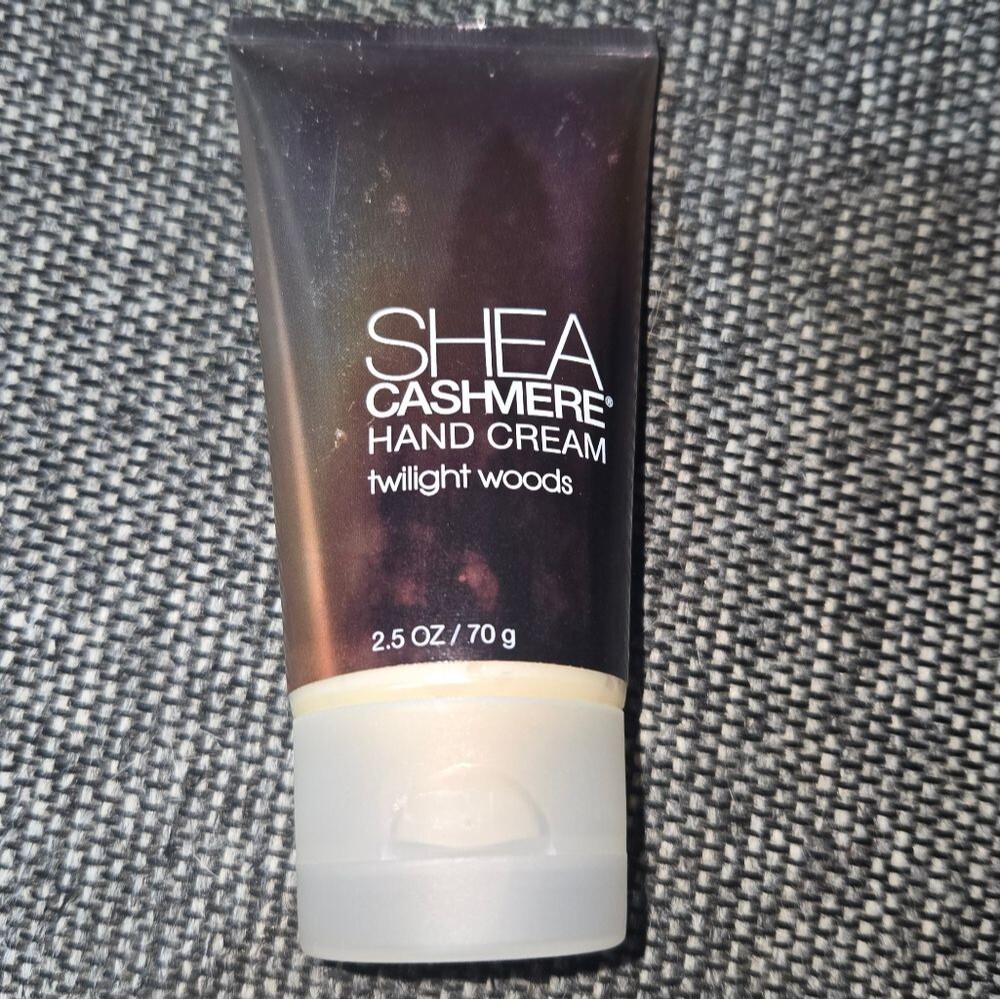 Bath & Body Works Shea Cashmere Hand Cream - Twilight Woods